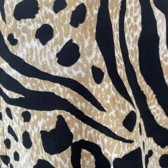 Chicos Animal Print Leopard Cheeth Bomber Jacket size Large Chicos size 2 - Picture 4 of 11